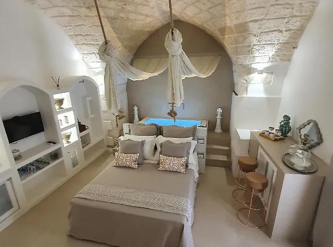 Daire Eurydice With Infinity Jacuzzi *