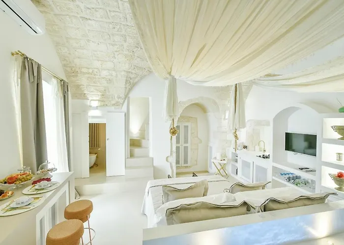 Eurydice With Infinity Jacuzzi Ostuni