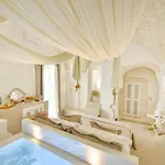 Eurydice With Infinity Jacuzzi דירה