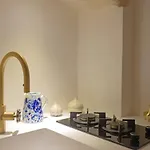 דירה Eurydice With Infinity Jacuzzi אוסטוני