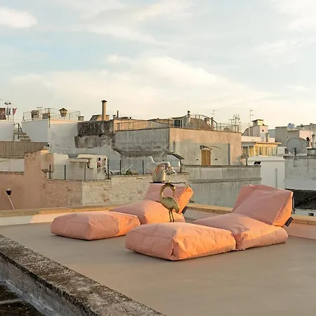 דירה Eurydice With Infinity Jacuzzi אוסטוני